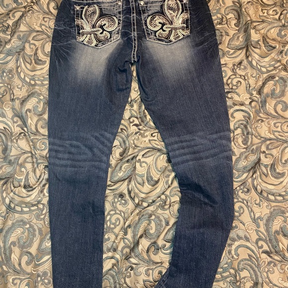 Miss Me Mid Rise Boot Cut Jeans NWOT - Picture 4 of 5
